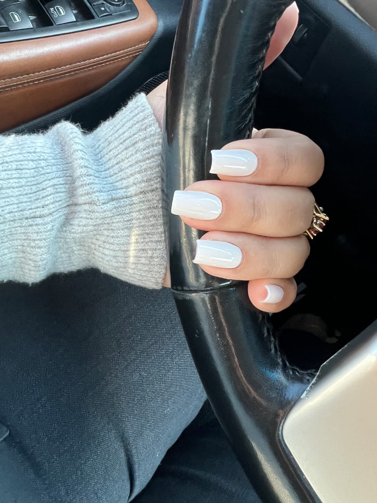 Bloom by Xochitl nail set