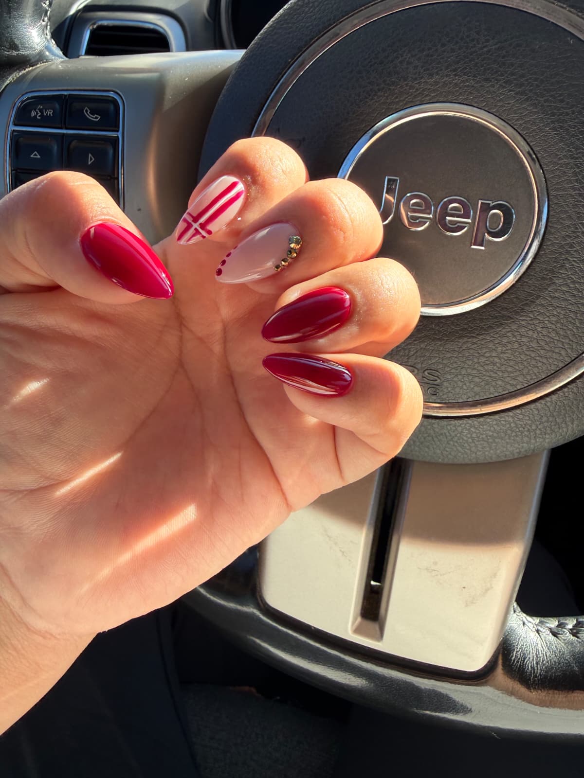 Bloom by Xochitl nail set